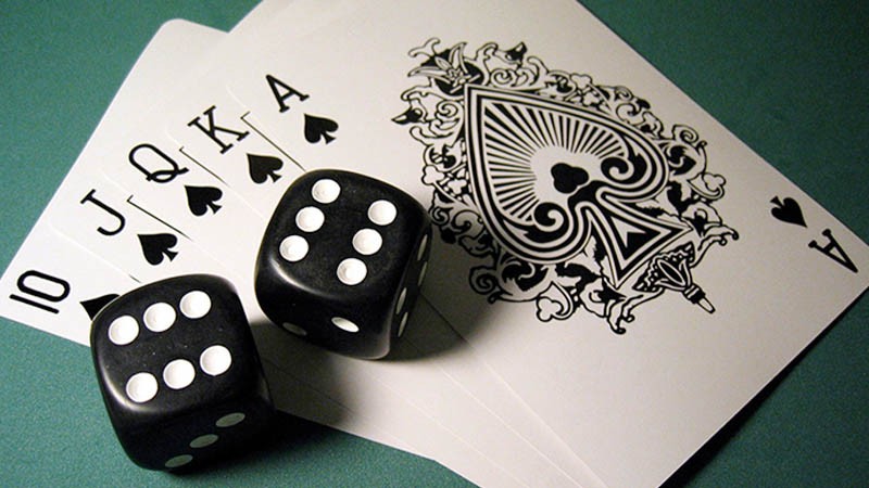 Tìm hiểu tay bài Royal Flush là gì?