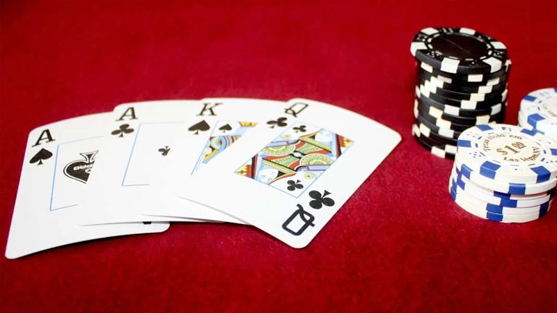 Vận dụng trong một ván đấu Poker tại Wi88